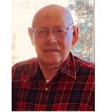 Donald Maclachlan's Instagram, Twitter & Facebook