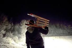 Der rodelberg liegt im freizeitpark südost an der rückseite der neu angelegten denkmalanlage. Mit Schlitten Zur Langst Spots An Am Rodelberg Ahlen Westfalische Nachrichten