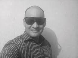 LEO BLAN su voz tropical