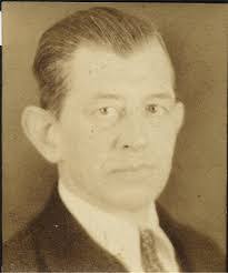 Andrew Quist's Instagram, Twitter & Facebook