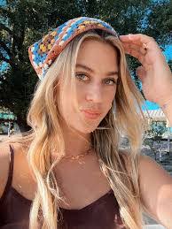 Haley Sapp's Instagram, Twitter & Facebook