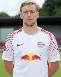 Forsberg играет с 2014 в рб лейпциг (рбл). Biografiya Emil Forsberg