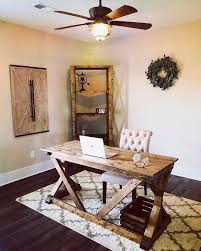 Plenty of rustic office designs to choose from. 21 Farmhouse Home Office Ideas To Boost Your Productivity Farmhousehub