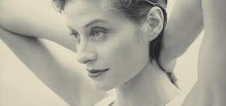 April 2009 by 501 LIFE