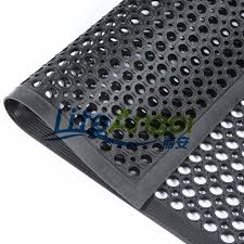 Entrance mats, industrial matting, kitchen / restaurant mats, anti fatigue matting and much more. China Anti Fatigue Heavy Duty Flexible Drainage Rubber Floor Mats For Kitchen New Bar Rubber Floor Mats China Antibacterial Floor Mat Rubber Mats