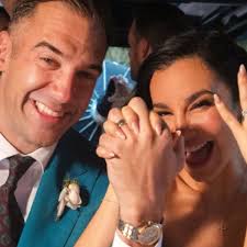 Quién es y qué hace Lewis Howes Esposo de Martha Higareda