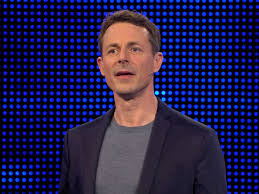 Livestream starten vier kandidaten müssen in einzelrunden eine minute lang. Gefragt Gejagt Ard Jager Nagorsnik Mit Herzschlagfinale Tv Moderator Alexander Bommes Ist Mal Sprachlos Vip