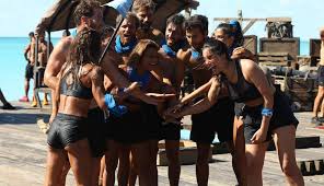 Μη χάσετε το θεμα που κυκλοφορεί. Survivor Spoiler Aytos Einai O Deyteros Ypopshfios Pros Apoxwrhsh Apo Th Mple Omada In Gr