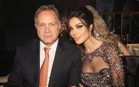 خلال استضافتها على قناة الجديد وجهت نجيم رسالة لبلقيس وعبّرت عن دعمها الكبير لها بعد الفترة الصعبة التي مرت بها من. Ø²ÙˆØ¬ Ù†Ø§Ø¯ÙŠÙ† Ù†Ø³ÙŠØ¨ Ù†Ø¬ÙŠÙ… ÙŠØ¯Ù„Ù„Ù‡Ø§ ÙÙŠ ÙÙŠØ¯ÙŠÙˆ Ø·Ø±ÙŠÙ Ø¬Ø¯Ø§ Ø´Ø§Ù‡Ø¯ÙˆØ§ Ù…Ø¬Ù„Ø© Ù‡ÙŠ