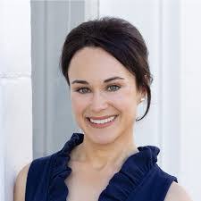 Sharona Alperin's Instagram, Twitter & Facebook