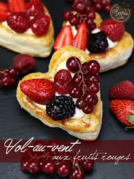 Vol Au Vent Aux Fruits Rouges Feerie Cake Vol Au Vent Alimentation Patisserie Francaise