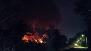 Pt pertamina (persero) refinery unit (ru) vi balongan merupakan kilang keenam dari tujuh kilang direktorat pengolahan pt pertamina (persero) ru vi balongan mulai beroperasi sejak tahun 1994. Wosuszf1jexxjm