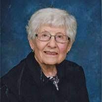 Mona Farber's Instagram, Twitter & Facebook