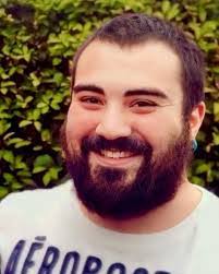 Elia Carrillo's Instagram, Twitter & Facebook