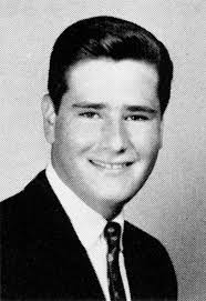 Did anyone else notice that Frank Stanley started looking like Gomer Pyle  after he started going nuts?