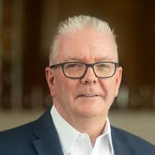 Kevin Vachon's Instagram, Twitter & Facebook