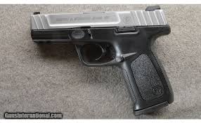 Explaining how to unlock each and giving you a little more info. Smith Wesson Sw40 Ve 40 S W With Box
