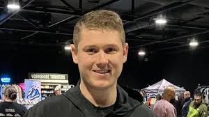 Sneakerheads' descend