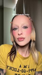 Quick and Simple Makeup Tutorial for a Natural Look