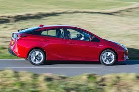 Jun 04, 2021 · simply put, a hybrid smartwatch is an analogue watch with mechanical hands that packs in smart features such as step counting, run tracking, and smartphone notifications, but in a more subtle. Best Used Hybrid Cars Carbuyer