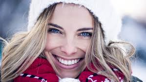 A gdyby w prezencie podarować sobie i innym piękny uśmiech? Akcja "A co ty  byś sobie podarowała w prezencie"