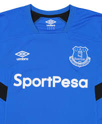 Snatch up official everton fc shorts and socks to round out your full everton fc kit. Umbro Men S Premier League Everton F C Training Soccer Jersey Color Options Walmart Com Walmart Com