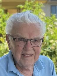 Robert Stanley Obituary (1927