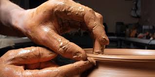 Keduanya sangat berkaitan erat untuk anda ketahui, karena banyak dari kita (saya juga terlambat mengetahuinya) tidak tahu usaha kita termasuk usaha yang bagaimana.… 9 Macam Jenis Usaha Yang Bisa Dilakukan Dengan Modal Kecil Segera Buka Bisnis Anda Merdeka Com