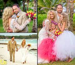 Jason Aldean And Brittany Kerr S Wedding Album See The Photos Brittany Kerr Jason Aldean Celebrities