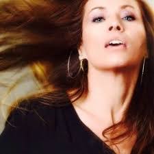 Kat Green's Instagram, Twitter & Facebook