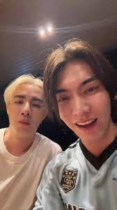 Boss posts video of him and Zee singing 🎶