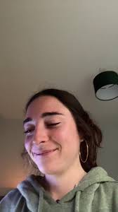 Anna Delaney (@annadelaney0)