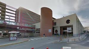 Check spelling or type a new query. Causan Destrozos En Un Hospital Y Atacan A Los Medicos Despues De Que Su Abuela Muriera En El Quirofano