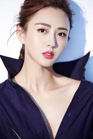 Câu chuyện hot mạng xã hội: Trợ lý Dương Mịch 10 năm trước xinh đẹp xuất  chúng nên bất ngờ "đổi vận" thành diễn viên