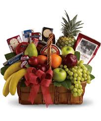 Jefferson City Gift Delivery Same Day Columbia Mo Gifts Buschsflorist Jeffersoncityflorist Jefferso In 2020 Gourmet Baskets Fruit Basket Gift Gourmet Gift Baskets