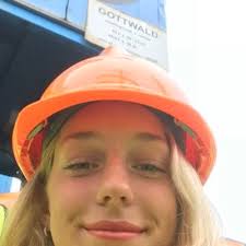 LIV VAN DER VOORT (@livvdvoort)