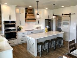 Chip and joanna gaines have announced a reboot of the home renovation series which will air on their new magnolia network (a joint venture with discovery which will replace. Fixer Upper Inspired Modern Farmhouse Country Kitchen Other By Cypress Homes Inc Houzz Au