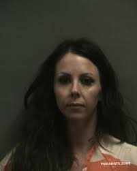 Amber Tillery's Instagram, Twitter & Facebook