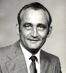 It is with the heaviest of hearts that we announce the passing of our  brother, Roman Fediuk. A fellow Middie graduate of 1966 he will always be  remembered for his humor, strength,