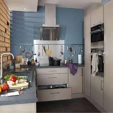 El color de la pared que te preocupa debe estar en sintonía con el resto de los colores. 8 Reglas Para Usar Los Colores En Tu Cocina Ideas Pintores