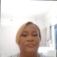 Maxine Lewis's Instagram, Twitter & Facebook