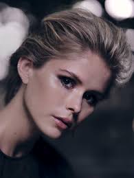 Erin (@ErinMoriarty_)