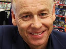 Good Guys CEO Michael Ford steps down, to be replaced by JB Hi-Fi's former  CEO Terry Smart