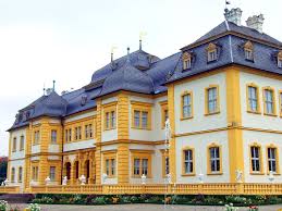 Misha Relordet Veitshochheim Palace Is A Municipality In The District Of Wurzburg In Bavaria Summer Palace Palace Municipality