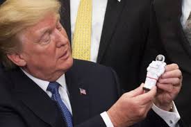 Los astronautas explican por qué nadie ha visitado la Luna en 50 años