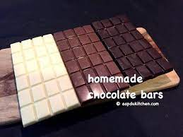 Milk Chocolate 5 Types Of Chocolate Recipes Chef Anupa Sanjeev Kapoor Khazana Youtube Chocolate Bar Recipe Homemade Chocolate Bars Homemade Chocolate