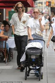 Tom daley's boyfriend revealed to be award. Elsa Hosk And Tom Daly Beat The Heat With Cold Treats While Visiting New York With Daughter Tuulikki California News Times