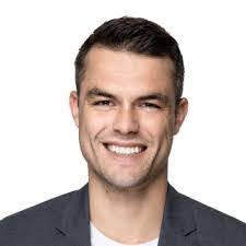 Mark Carper's Instagram, Twitter & Facebook