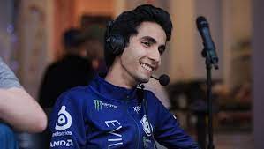 Sumail first started playing dota when he was eight years old. Sumail Gives His Take On Neutral Items And The State Of Dota 2
