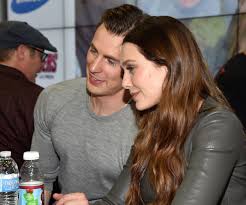 Elizabeth chase lizzie olsen (born february 16, 1989) is an american actress. Chris Evans And Elizabeth Olsen Finally Address Dating Rumors